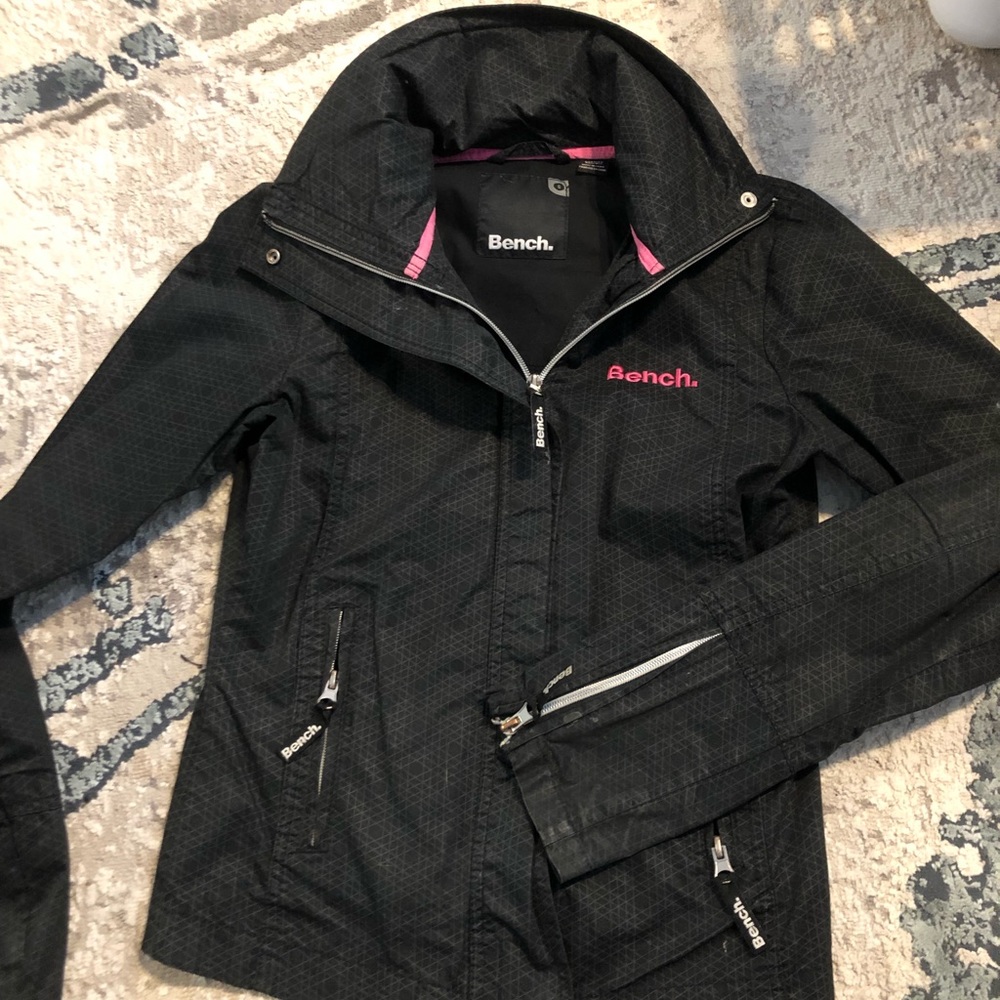 Bench jacket